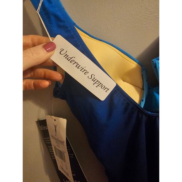 Miraclesuit Fade Into You Gandolf one piece blue ombre swimsuit sz 10 new $200 - Picture 6 of 7